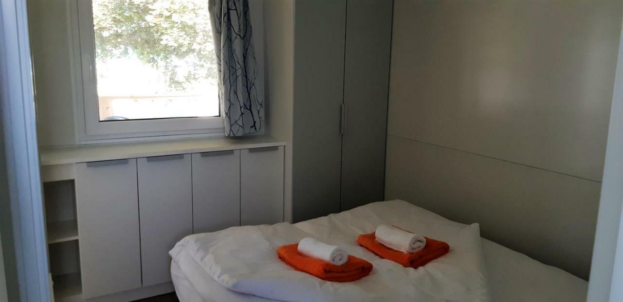 Mobile Homes And Apartment - Terme Catez チャテジ・オプ・サヴィ エクステリア 写真